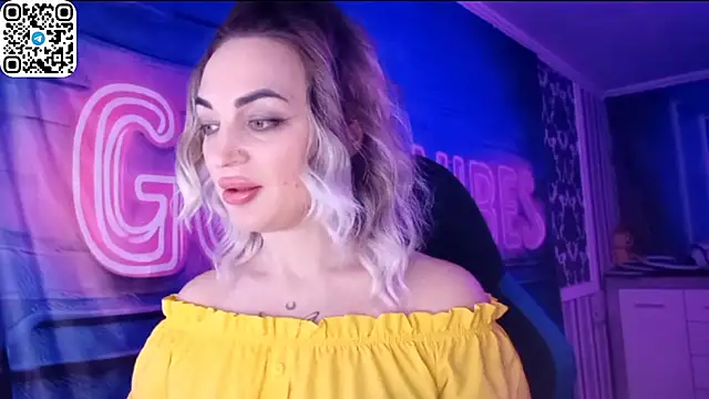 Vellora  online show from February 26, 9:03 pm