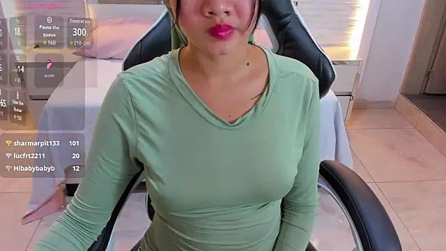 Yaiza farak online show from February 15, 6:49 am