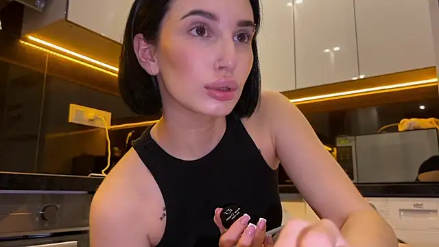 BlackFox V online show from March 12, 9:39 pm