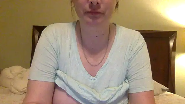 SexiLexi67780 online show from April 8, 12:35 am