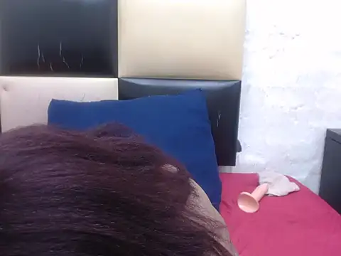 MiniSeduction online show from February 19, 4:45 am