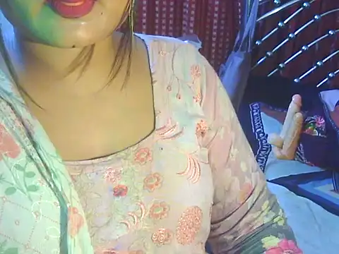 Nusrat Faria online show from May 16, 8:30 pm