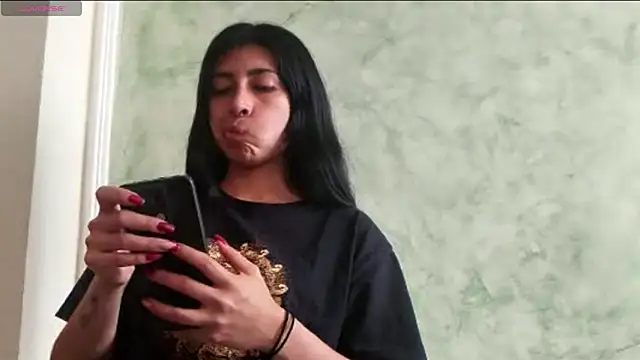 EmmaWilliamss4 online show from February 5, 3:48 pm