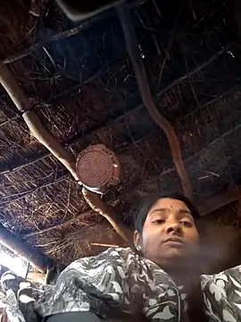 Hotty raghni online show from April 6, 2:11 am