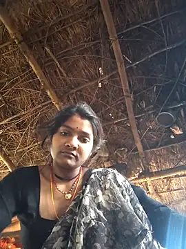 Hotty raghni online show from April 8, 7:32 am