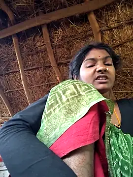 Hotty raghni online show from March 15, 4:03 am