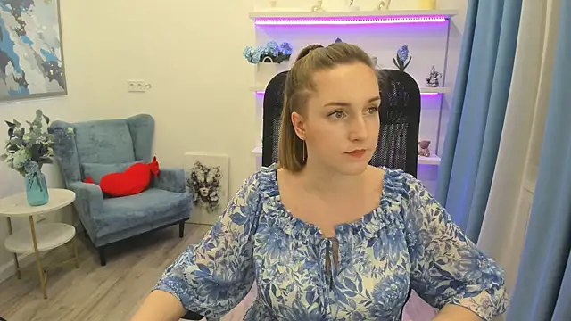 CaseyTerini online show from May 22, 11:41 am