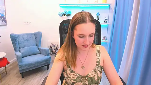 CaseyTerini online show from June 25, 4:34 am