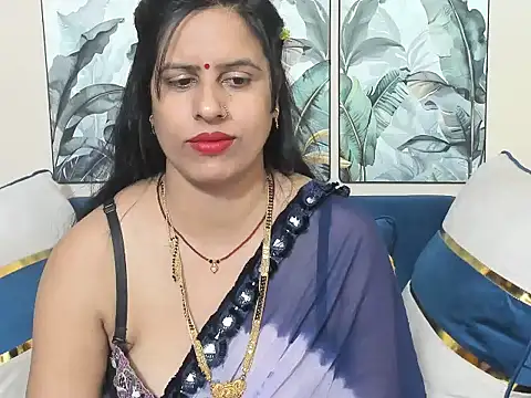 sara conorr online show from March 2, 5:08 am