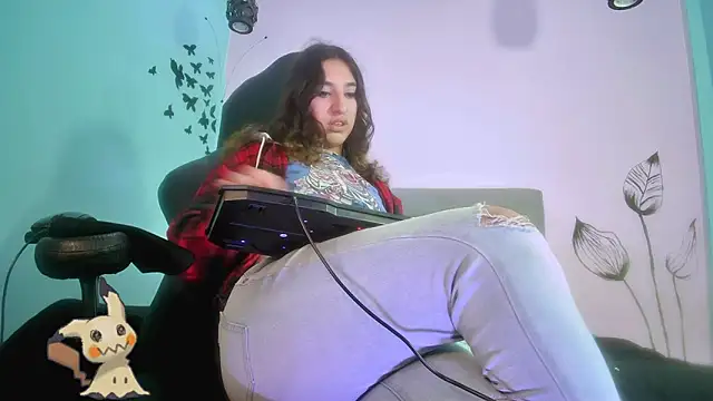 MEW ALIX online show from May 2, 7:17 pm