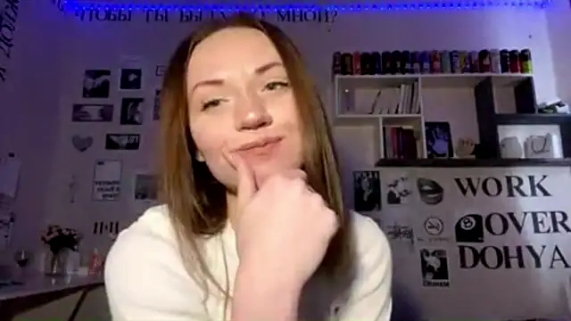 JuliaCurletteye online show from February 23, 6:25 am