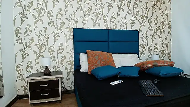 Mariahm Williams online show from February 16, 10:42 pm