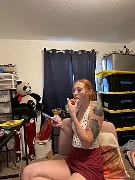 ThornsandHoney online show from May 16, 9:58 pm