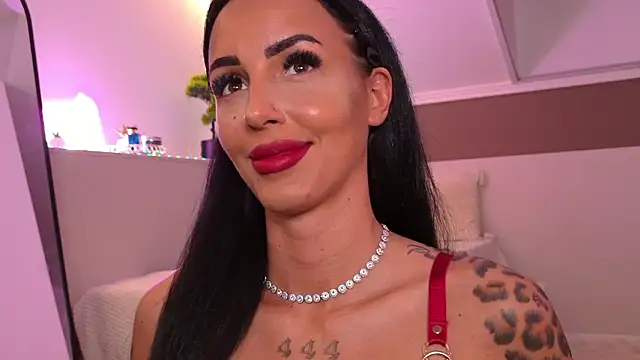 hayleybabe4 online show from February 12, 11:06 pm