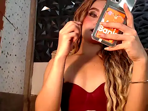 Yourdivagoddess online show from May 23, 9:07 am