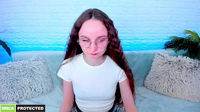  EliDream online show from March 15, 10:50 am