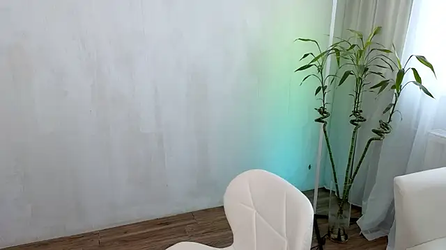  EliDream online show from May 16, 9:01 am