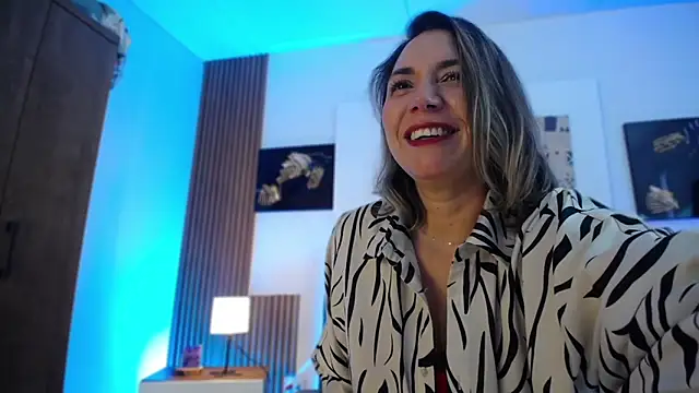 milfsecret69 online show from May 23, 11:30 am