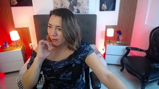 milfsecret69 online show from May 19, 10:55 am