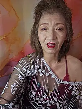 URAN429 online show from May 17, 5:34 pm