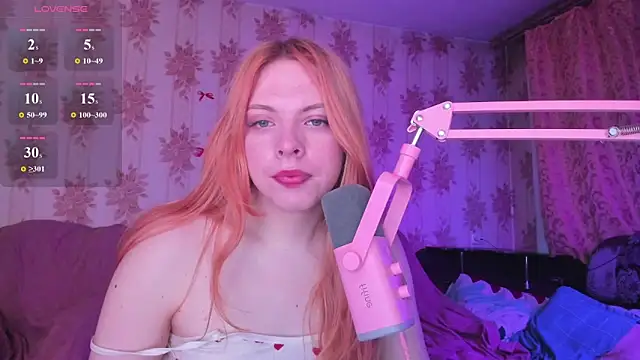 Cutie Bambi online show from May 22, 1:09 pm