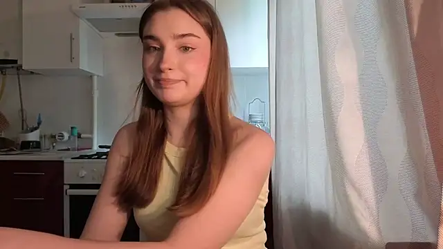 LissaBliss online show from May 16, 12:15 pm