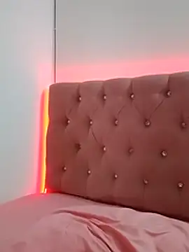 Maria x Alejandra online show from April 7, 9:06 pm