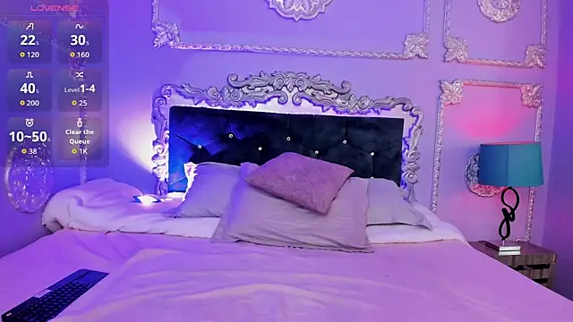 Lilith Naugthy online show from March 25, 11:46 am