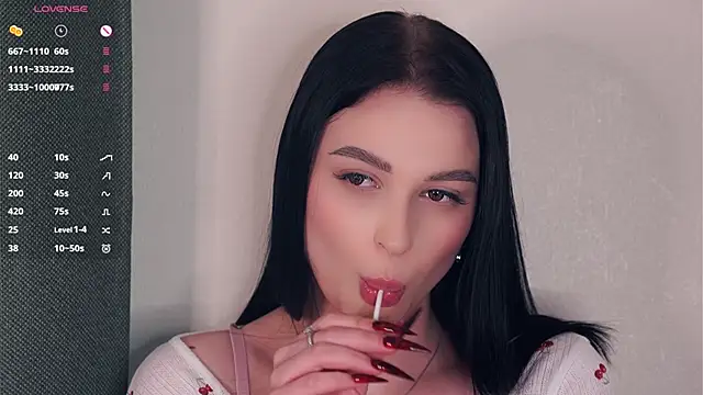 ZofiaSoshnik online show from March 19, 11:47 am