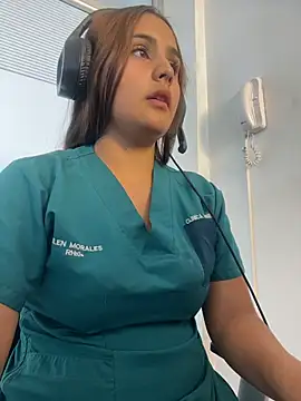 Noa Harper- online show from February 25, 9:35 pm