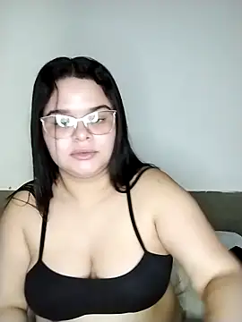 SamanthaStonee online show from May 15, 1:11 am