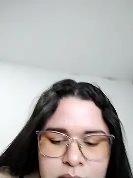 SamanthaStonee online show from May 16, 1:30 am