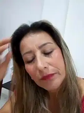 wessAndSandri online show from February 17, 7:57 pm