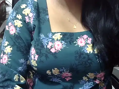 SumaiyaSultana online show from July 14, 2:05 am