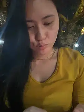 czamabe online show from March 30, 1:22 pm