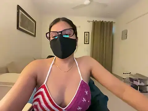 Anna girl22 online show from May 8, 3:59 pm