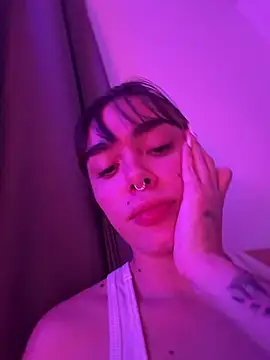 Just Lu online show from March 30, 5:07 am