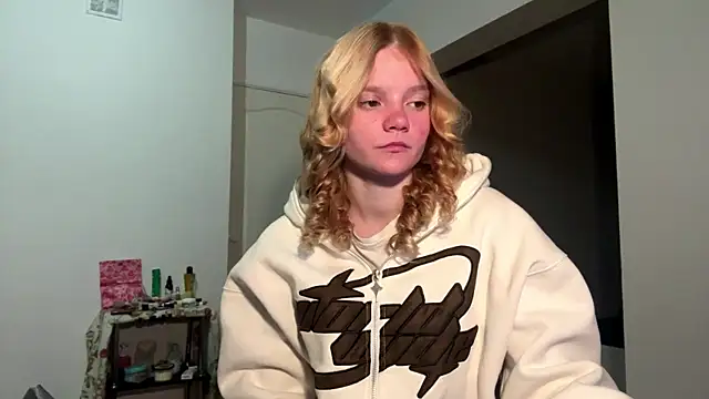 Tiffany Muse online show from April 9, 1:19 am