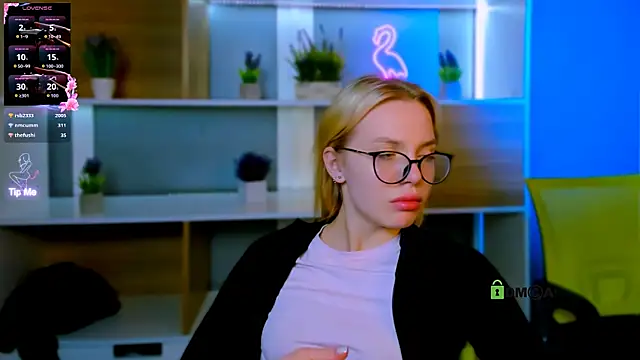 arianaa cat online show from March 27, 2:02 am