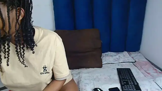 SexyyMandy online show from May 6, 6:12 pm