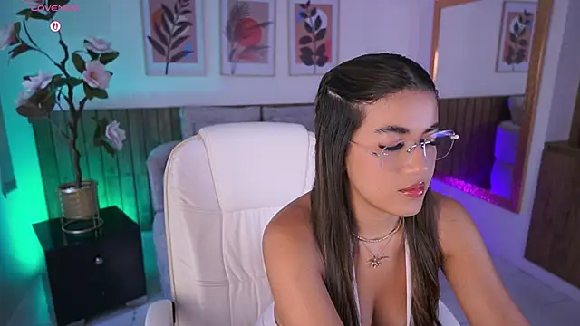 IvyGrabes online show from May 13, 7:30 pm