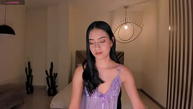 LucieMartin online show from May 18, 7:20 pm