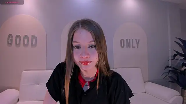 IsabellaMorettiX online show from May 8, 3:54 am