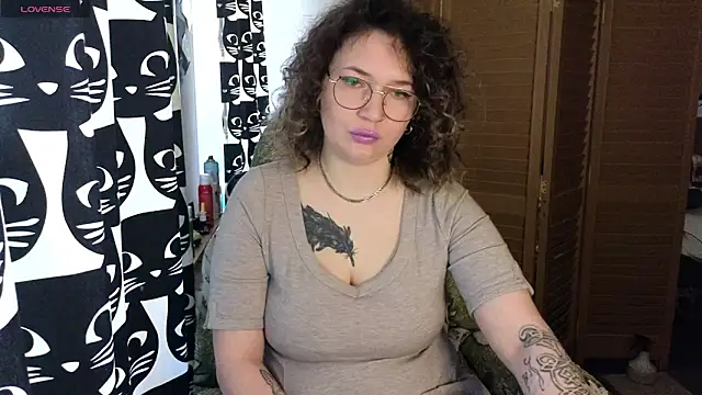 Ozalin  online show from May 25, 8:13 am