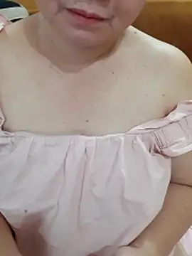 Yummyamasha online show from May 26, 3:33 pm