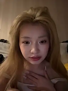 Rabbit-15 online show from May 19, 1:18 pm