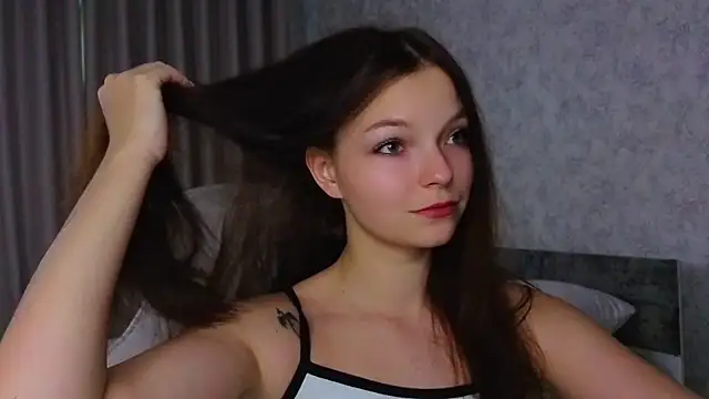 ElizaPizza online show from May 21, 4:16 pm