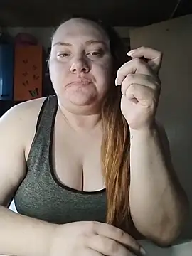 MaryShiny  online show from April 12, 11:02 am