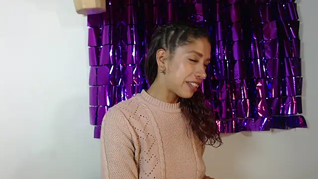 astrid miller 1 online show from April 4, 7:29 am