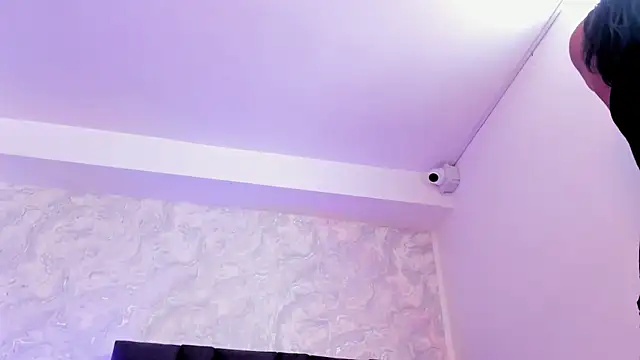 onixxx  online show from April 7, 8:00 pm